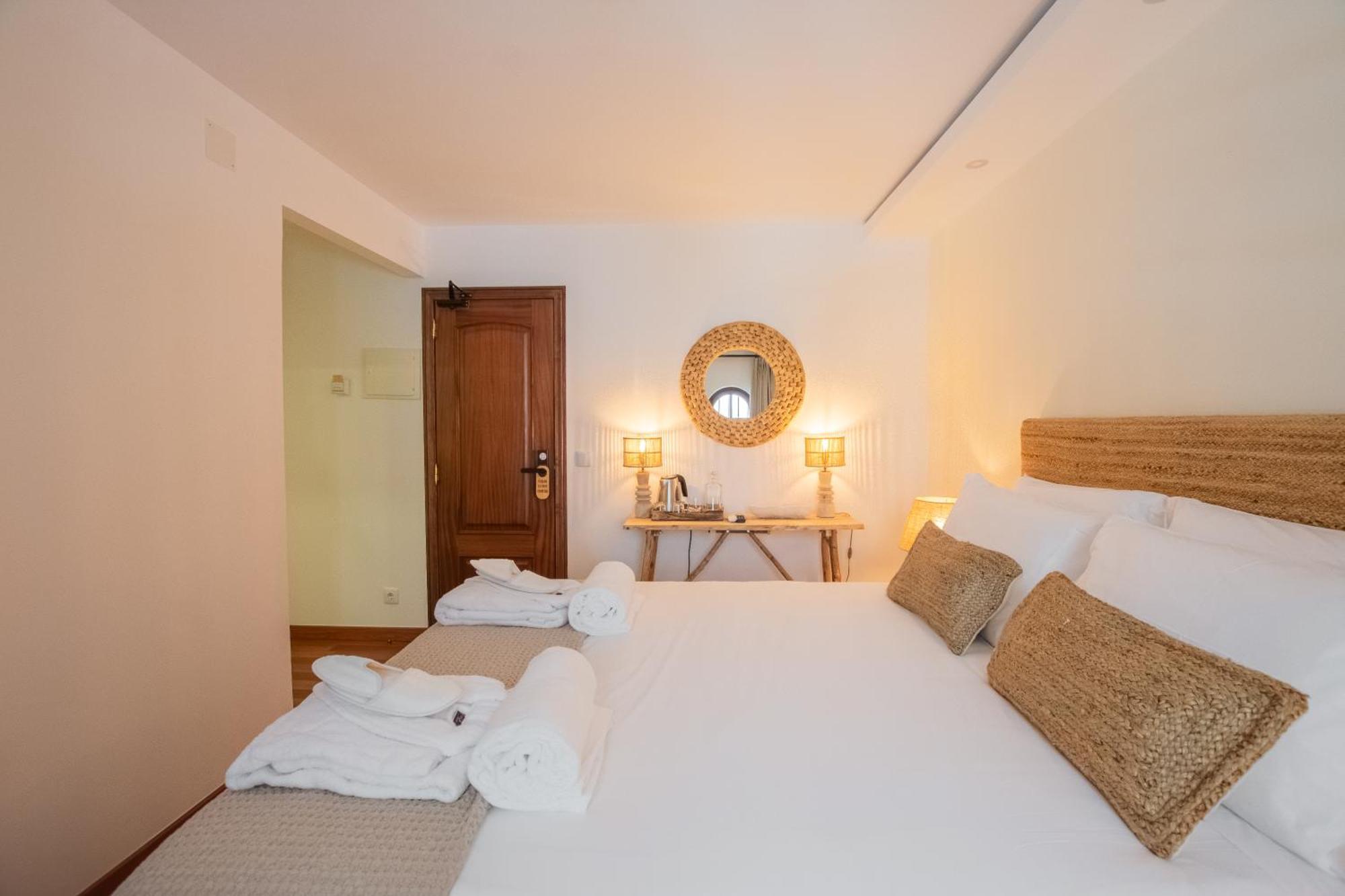 Villa Pietra Estoril Eco Guesthouse Ngoại thất bức ảnh